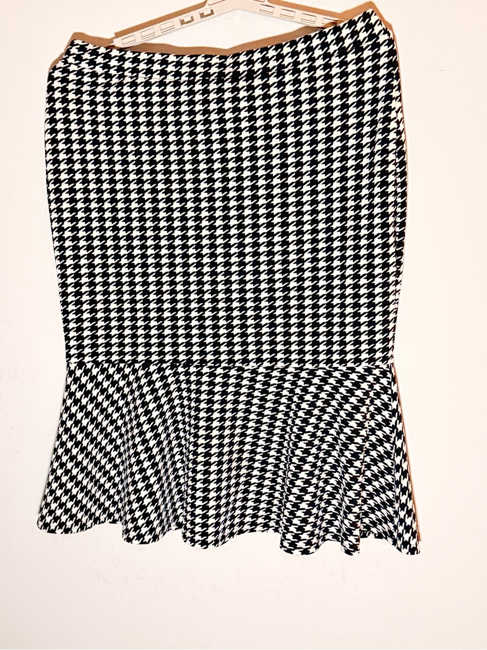 SHEIN Black & White Houndstooth Peplum Pencil Skirt
